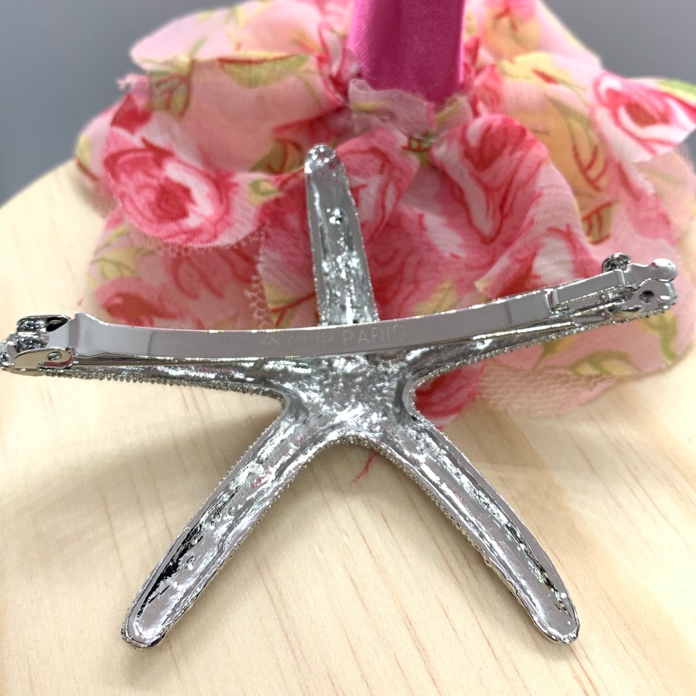 🌟 Crystal Starfish Hair Clip - Picture 5 of 8